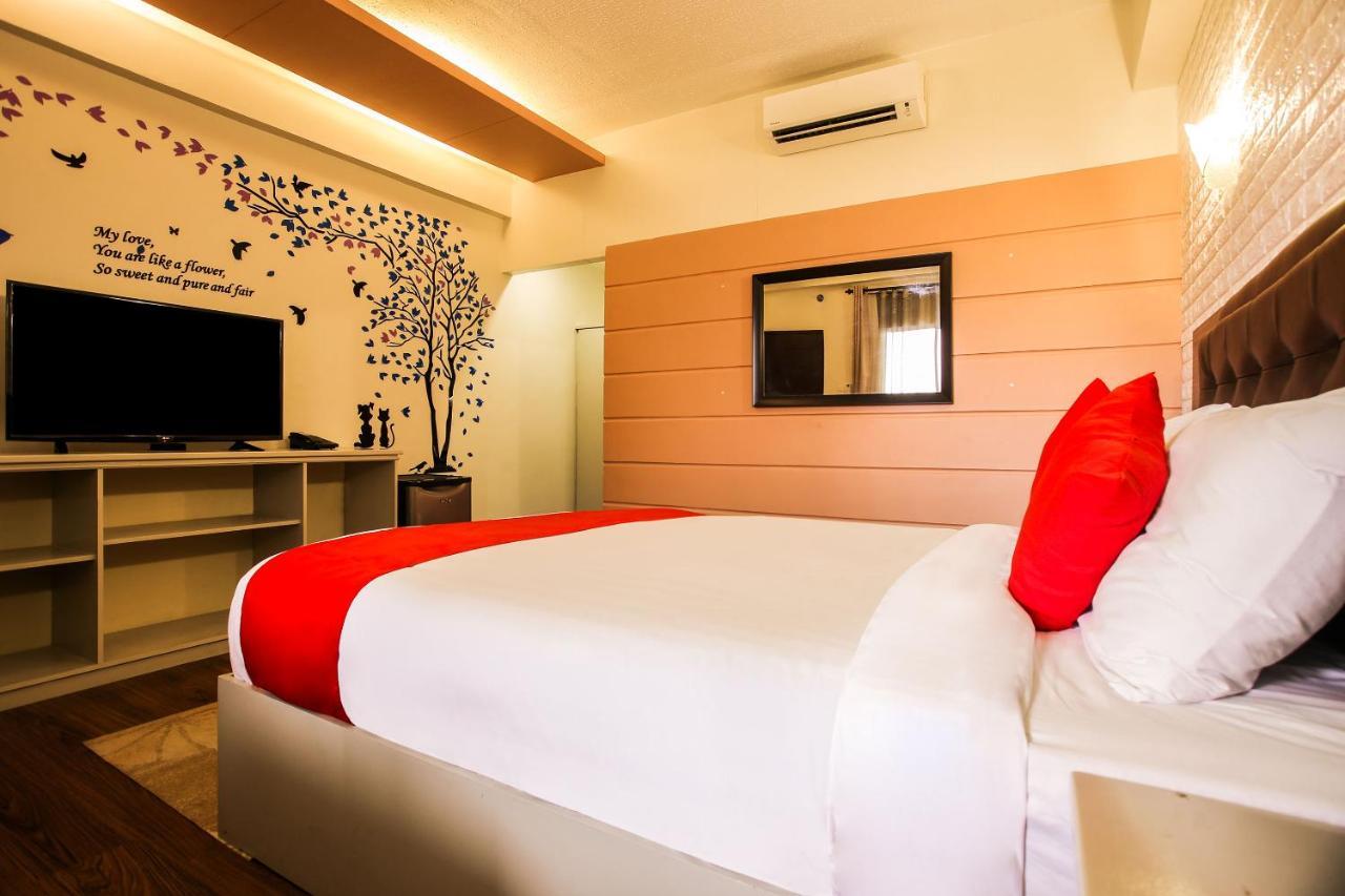 Super Oyo Capital O 786 Kwe Hotel And Resort Angeles Luaran gambar